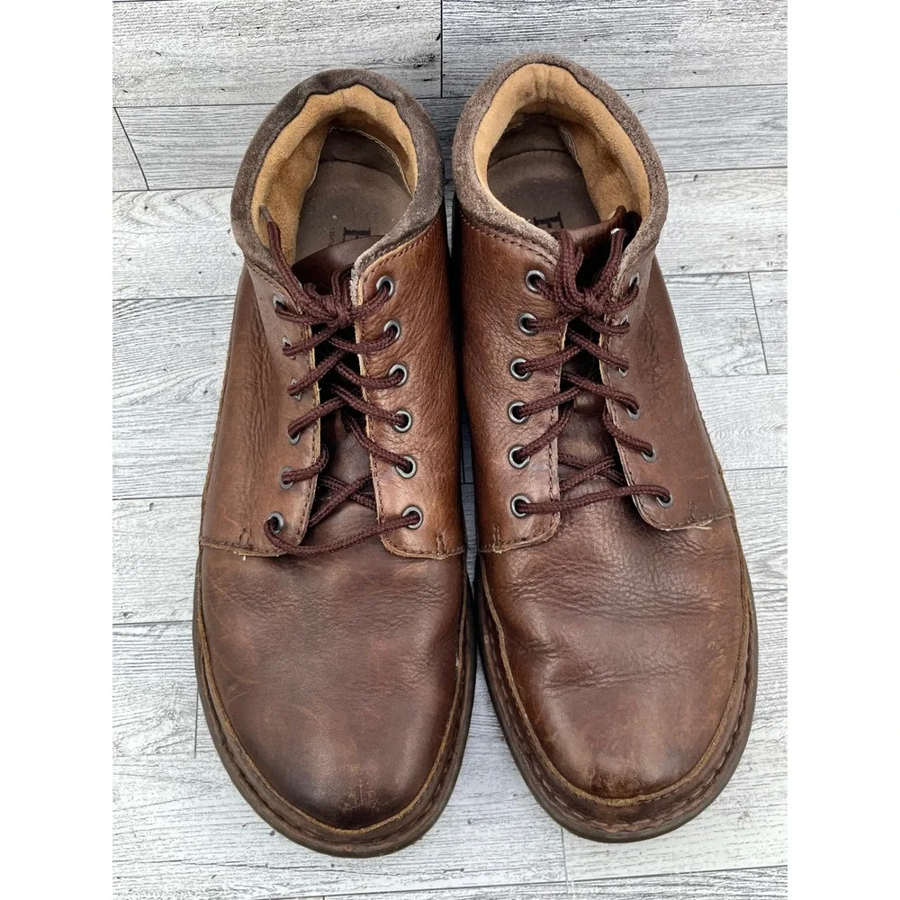Born Men Brown Leather Chukka Boots Lace Up Padded Collar Casual Shoes Size 9.5M